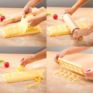 Tescoma Delícia 10 darabos ravioli készítő, négyzet alakú, 630877