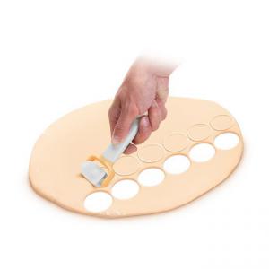 TESCOMA DELÍCIA Tésztavágó henger, kerek o 4,5cm, 630039