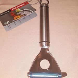 Tescoma President rozsdamentes burgonyahámozó, forgókéses, merőleges, 638605