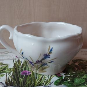 Vanilia Kerámia 28-07, Romantik festett teáscsésze levendula,kerámia, 4,5 dl, V.K.28-07