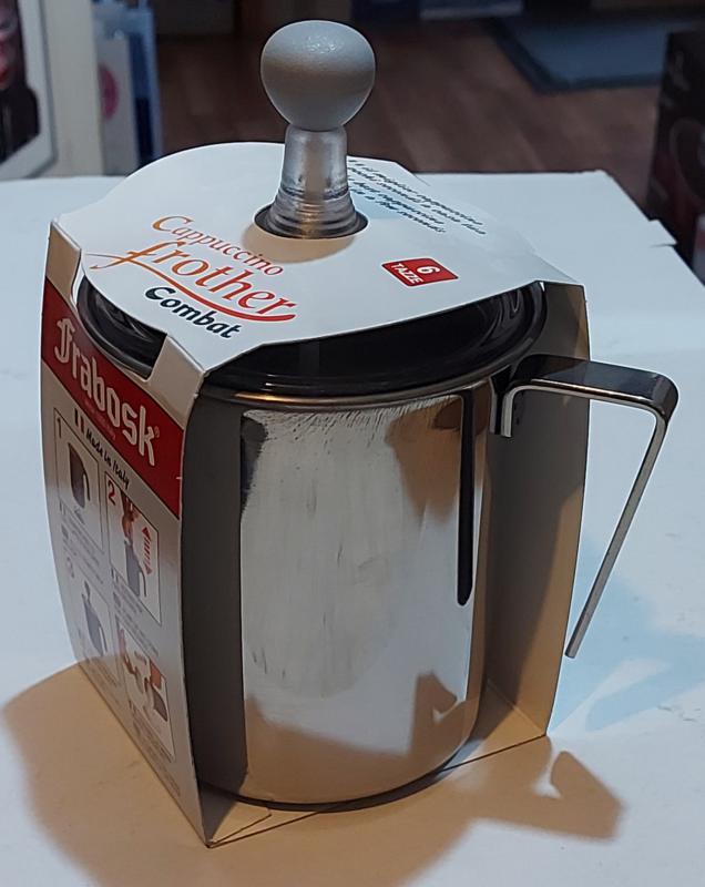 Frabosk COMBAT rozsdamentes tejhabosító, 6 személyes, 116038