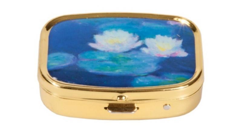 FRI.18256 Gyógyszeres fémdoboz 2 fakkos, 5,1x1,8x3,6cm Monet:Seerosen