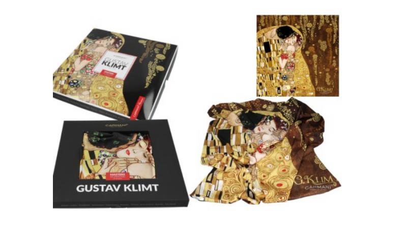 H.C.023-1001 Kendő 90x90cm,polysatin,Klimt:The Kiss