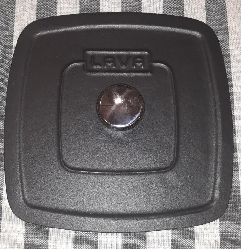 LAVA GRILL húslapító, öntöttvas, 21x21 cm, 1,5 kg