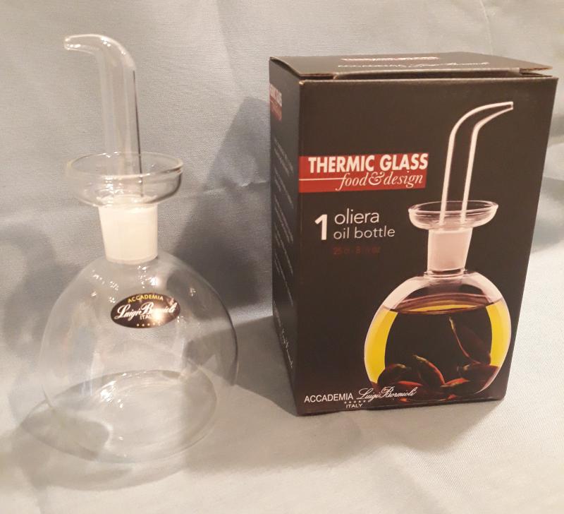 Luigi Bormioli Thermic Glass olajtartó gömb alakú, 25 cl, 198134