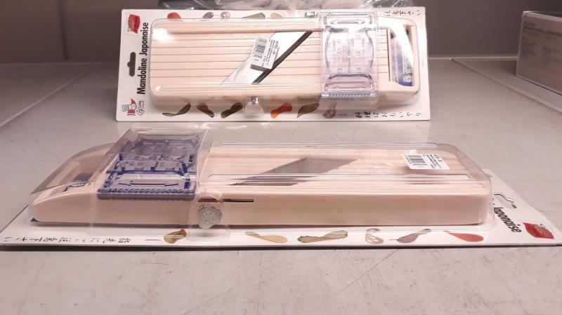 Paderno Japán zöldség szeletelő 11x31,5 cm, 49753-06