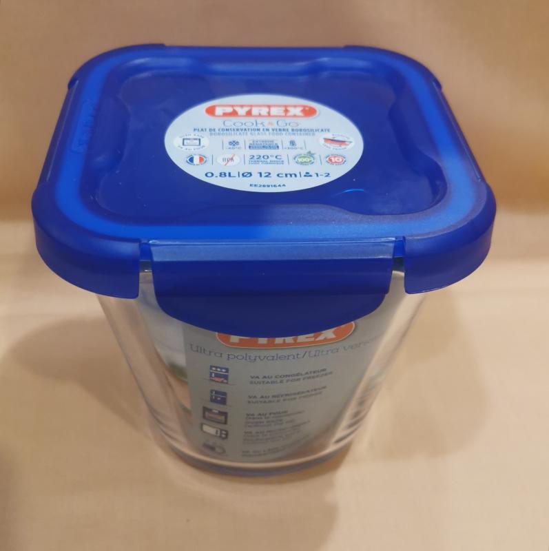 Pyrex Cook Go; szögletes üvegtál, műanyag tető, 12X12X12 cm, 0,8 liter, 203243