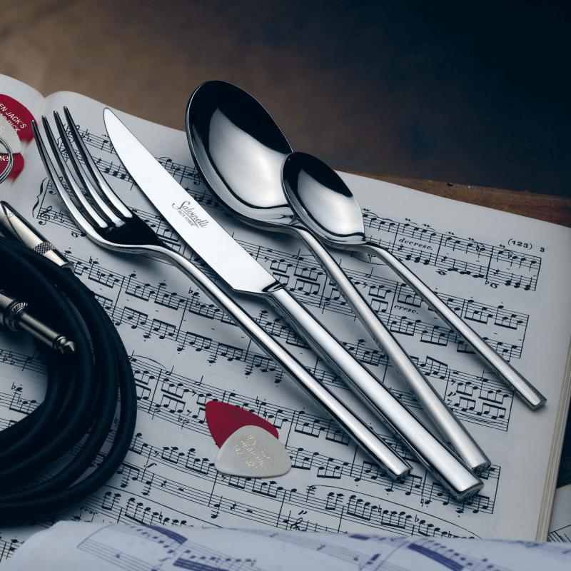 Salvinelli 250 rozsdamentes evőeszköz készlet 30 részes, 5 mm