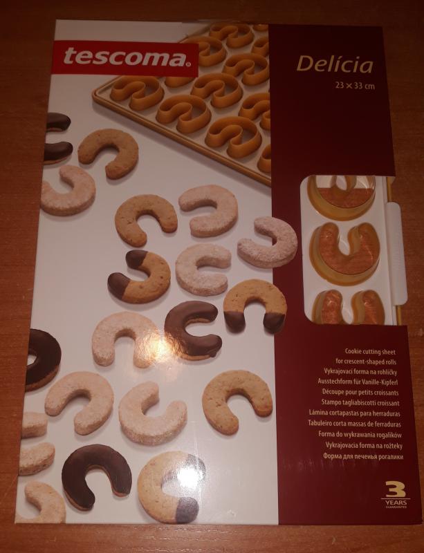 TESCOMA DELÍCIA Süti kiszúró rács, kiskifli, patkó alakú 28db, 630890