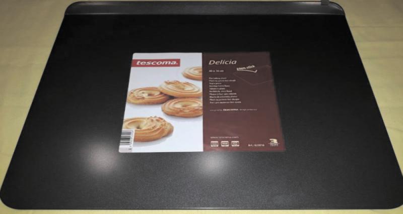 Tescoma DELICIA sütő tepsi, lapos, szél nélkül, 40x36 cm, 623016