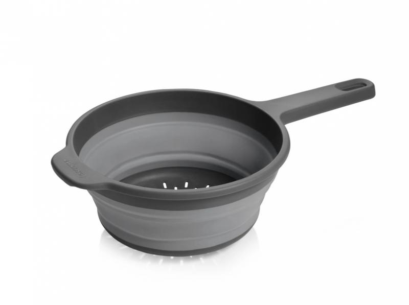 TESCOMA GrandCHEF nyeles szűrő 18 cm, összecsukható, 428539