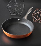 Pintinox Materic bevonatos szeletsütő, 24 cm, rozsdamentes nyéllel