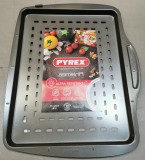 Pyrex Asimetria pizzasütő, lyukas,  37x28 cm, 203273