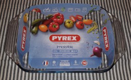 PYREX IRRESISTIBLE szögletes sütőtál, üveg, 31X20x6 cm, 2,1 liter, 203191