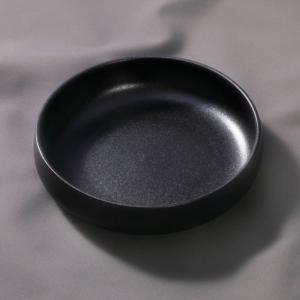 UNIVERSE BLACK porcelán kerek tálka 15,5 cm