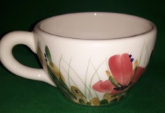 Vanilia Kerámia 43-05, tele virágos kerámia kávéscsésze, 2 dl, pipacsos, kézzel festett,  V.K.43-05