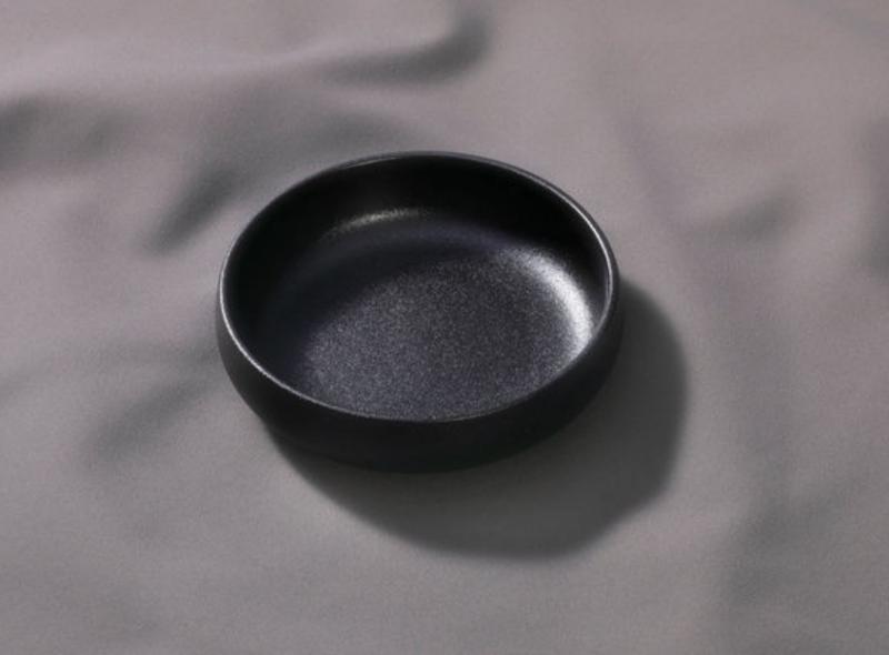 UNIVERSE BLACK porcelán kerek tálka 11,5x3cm 20cl