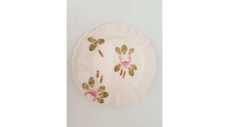 V.K.44-25 Romantik rózsás lapostányér,kerámia,kézzel festett-dia.28,5x1,8cm
