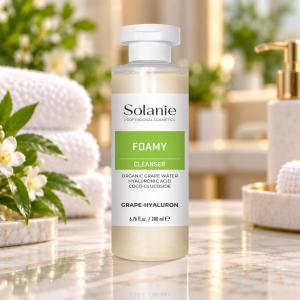 Solanie Szőlő-Hialuron Habzó Lemosó Gél 200 ml