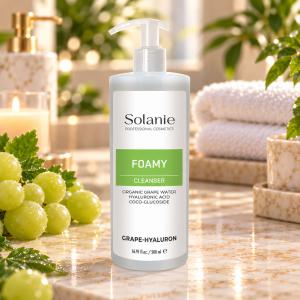 Solanie Szőlő-Hialuron Habzó Lemosó Gél 500 ml