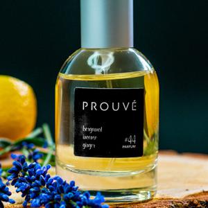 Prouvé 44 - Givenchy – Pi Neo jellegű parfüm