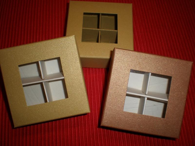 Bonbon doboz, ablakos - 4 darabos