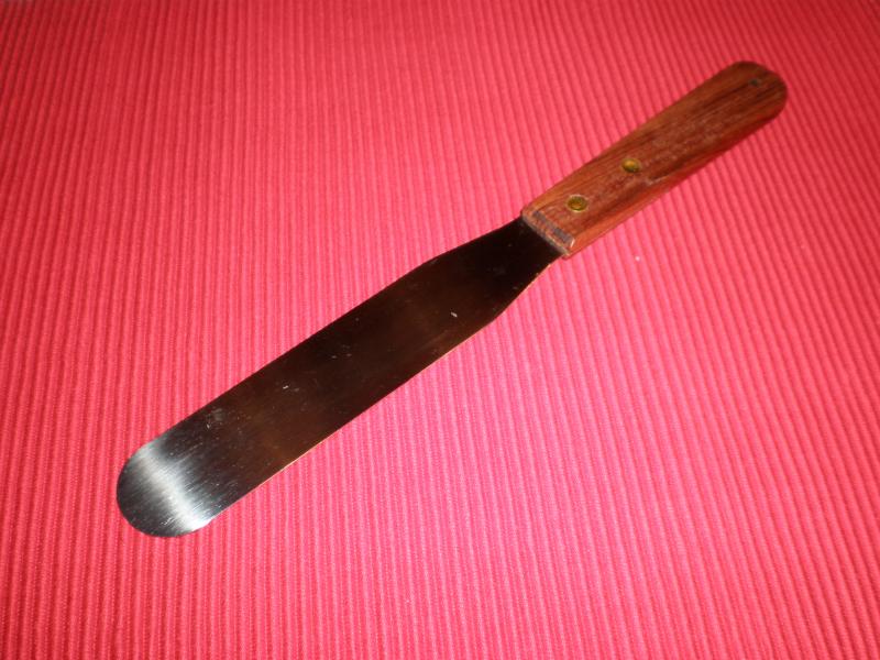 Spatula, kenőkés - egyenes 15,5 cm