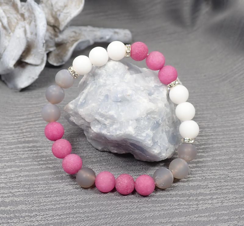 Achát és kagylóhéj karkötő