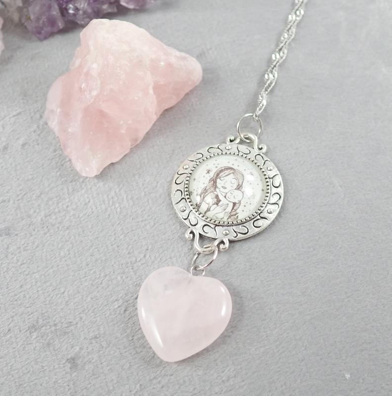 Anyaság medál rózsakvarccal