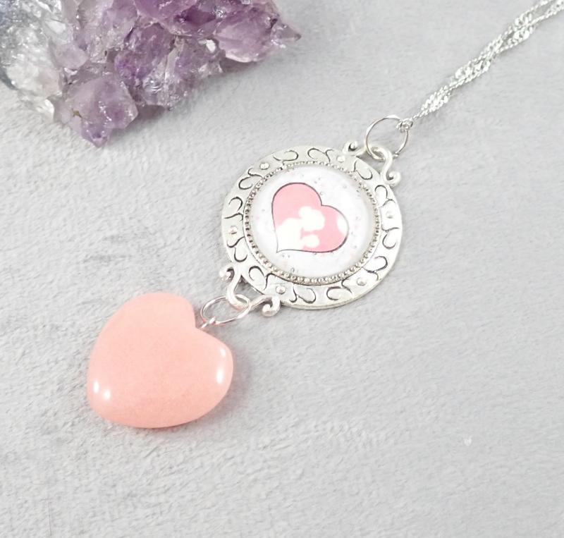 Anyaság medál színezett jádéval