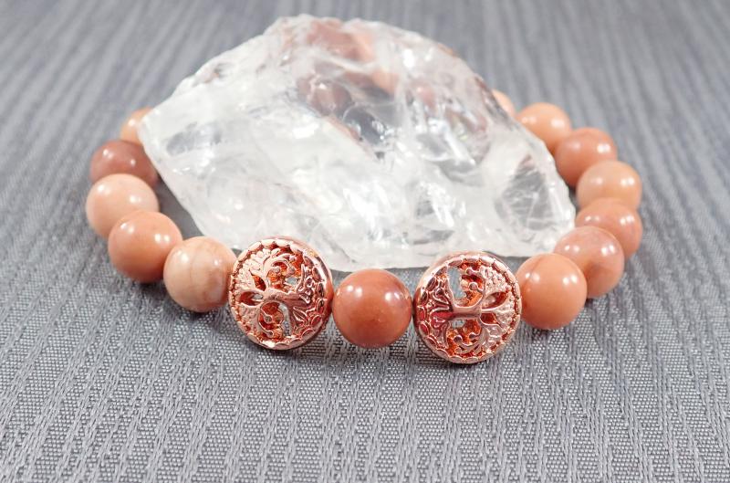 Barackszín aventurin karkötő két rosegold dísszel