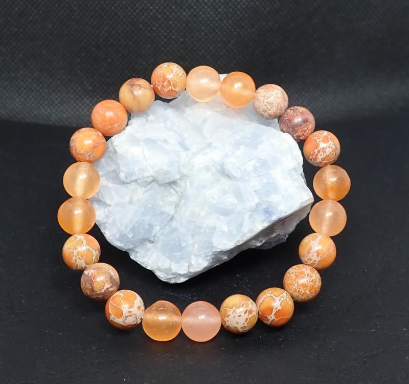 Barackszín jáde és regalit karkötő