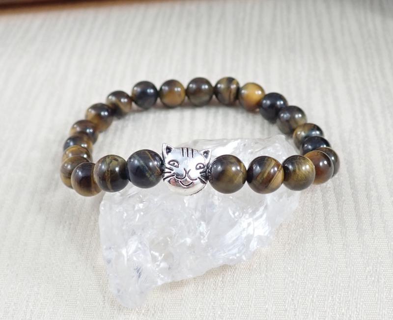 Cicafejes karkötő, tigrisszem