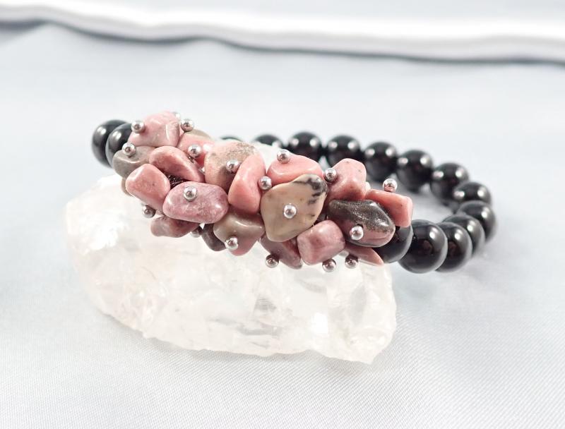 Erdei rózsa ásvány karkötő