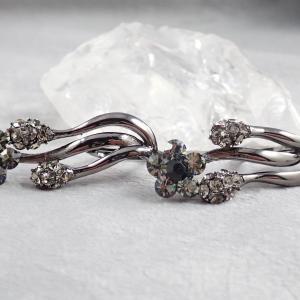 Csillogó virág fülbevaló, sötét