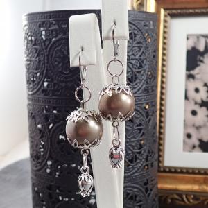 Fülbevaló, gyöngyös, rózsabimbós