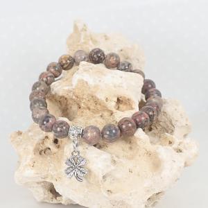 Leopárd jáspis karkötő lóherével