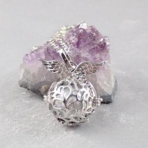 Nyitható medál ezüstszürke gyönggyel