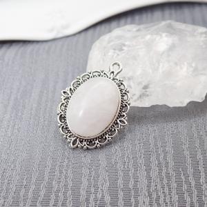 Rózsakvarc medál antikolt keretben, kicsi