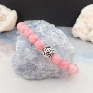 Rózsaszín achát karkötő rózsával