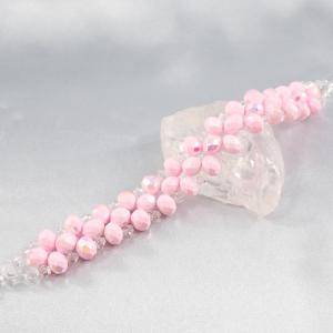 Rózsaszín fűzött karkötő