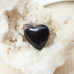 Szív formájú ónix medál nyakláccal 2