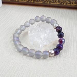Szürke-lila achát karkötő