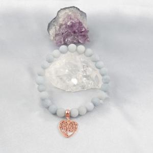 Szürke matt achát karkötő rosegold szívvel