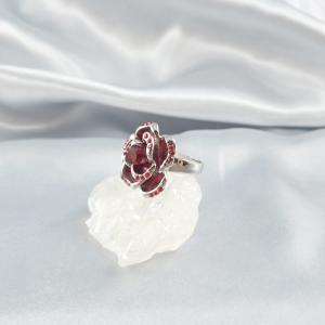 Vörös rózsa gyűrű