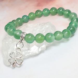 Zöld jáde karkötő lóherével