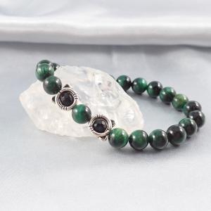 Zöld tigrisszem karkötő cicás gyöngykerettel