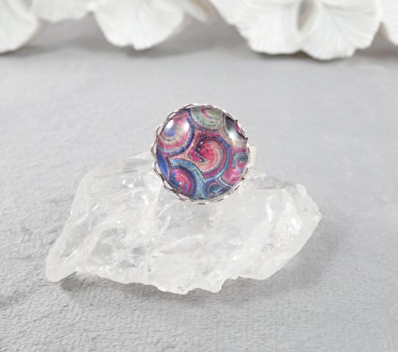 Gyűrű körkörös mintával