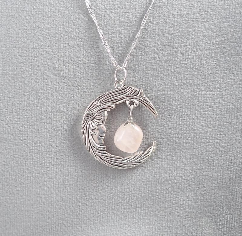 Holdnővér medál rózsakvarccal