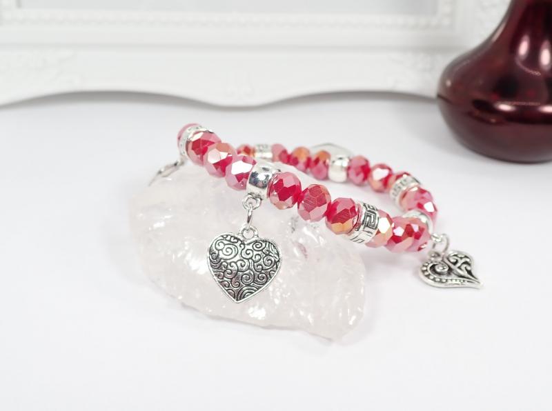 Karkötő négy szívecskével, piros